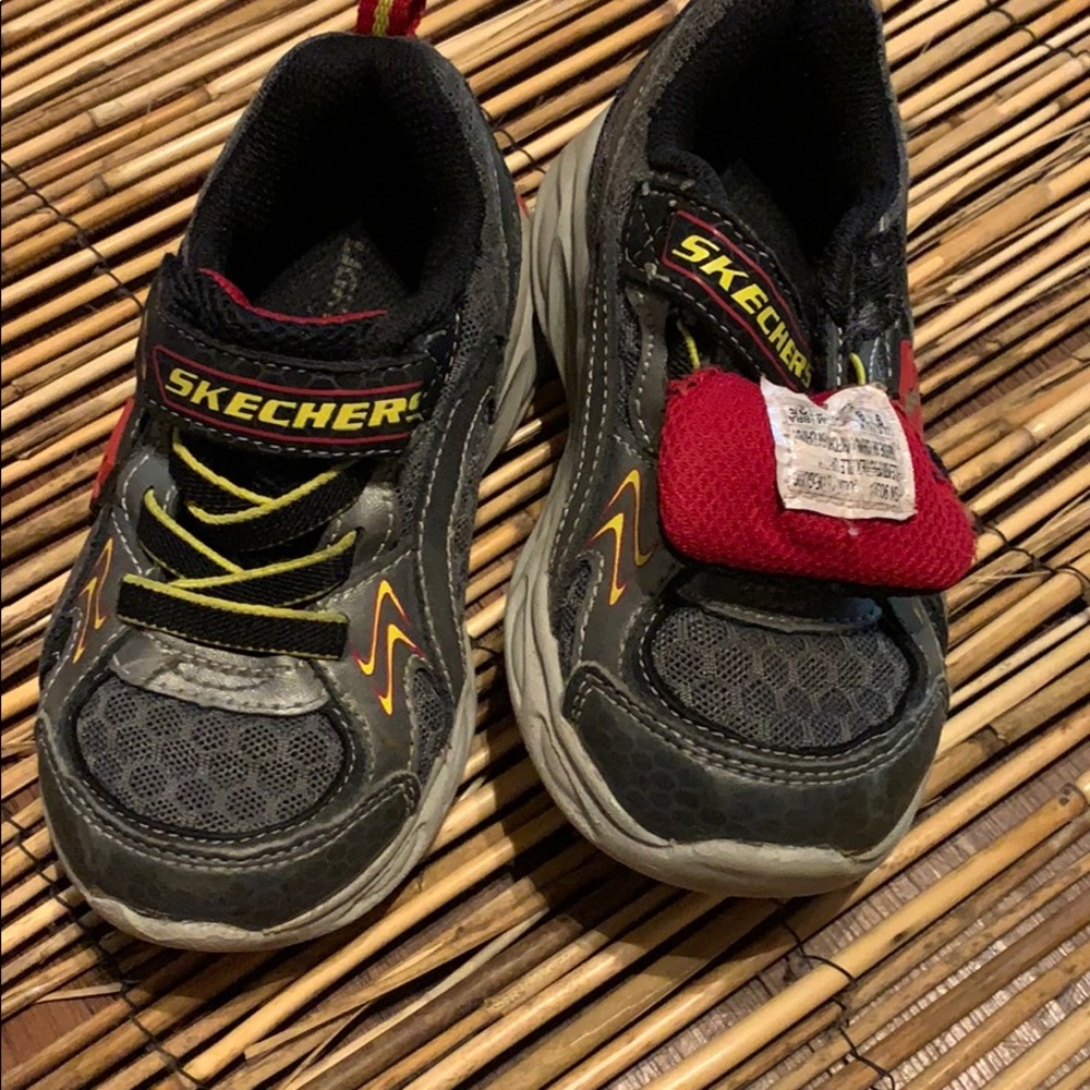 Toddler shoes